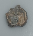 SELO ALFANDEGARIO EM CHUMBO - ESCUDO COROADO COM A LETRA P - PERIODO A IDENTIFICAR - ITEM ENCONTRADO COM DETECTOR DE METAIS EM PERNAMBUCO
