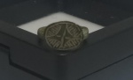 ANEL IMPERIO BIZANTINO EM BRONZE ENCONTRADO NA PROVINCIA DE CHIPRE - DATADO ENTRE O SECULO 4 A 5 DC