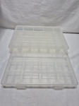 Lote de 2 caixas organizadoras em plastico incolor. Medindo o maior 37cm x 27cm x 6cm de altura