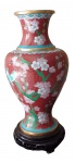 Antigo e raro vaso em Cloisonné, todo em bronze, pintado a mão com cenas orientais e filetes de ouro
