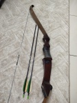 BELISSIMO ARCO E FLECHA PROFISSIONAL - EM OTIMO ESTADO CONFORME FOTOS - ITEM SERA ENVIADO DA BAHIA