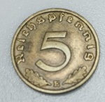 MOEDA ALEMANHA TERCEIRO REICH - 5 REICHSPFENNIG 1938 - ALUMINIO-BRONZE - 2,53 GRAMAS - 18,2MM - MBC/SOB - NO ESTADO CONFORME FOTOS