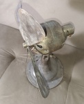 ANTIGO E LINDO VENTILADOR DA DECADA DE 30 FUNCIONANDO - NO ESTADO CONFORME FOTOS - ITEM SERA ENVIADO DA BAHIA