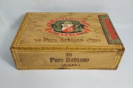 Antiga Caixa de Madeira Vazia dos Charutos - SUERDIECK - 50 Puro Bahiano Claro - Bahia - Medida: 23 cm x 14 cm x 7 cm. Conforme fotos.