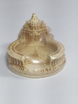ITALY - Lindo e Lacrado Souvenir em Resina Italiana - Miniatura da Basílica de San Pietro  - " São Pedro " - Vaticano - Roma - Medida: 8 cm x 7,5 cm x 5 cm. Conforme fotos.