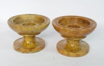 Lote de 2 Lindos Castiçais 3 em 1 em Pedra Sabão. Para vela palito, 7 dias e Incenso. Medida: 9 cm de diâmetro maior x 6,5 cm de altura x 7 cm de diâmetro de base. Conforme fotos.