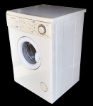 ELETROLUX SILENCIOSA - máquina de lavar LE05 - 110V - 5kg - 85x59x55 cm  - FUNCIONANDO - necessitando trocar mangueira de saída da agua, pequena trinca no acabamento plástico do puxador da porta que não prejudica a utilidade nem a beleza da peça.