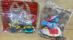 Lote composto por 2 Brinquedos brindes McDonalds-LACRADOS.