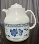 Antiga garrafa com infusor de chá marca: tiger origem: JAPONESA, mede: 22cm de altura 20cm de diâmetro, capacidade para: 1,04L. possui marcas do tempo, porém em excelente estado.