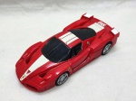 Miniatura de carrinho Ferrari FXX da coleção dos postos Shell V-Power, escala 1:38