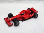 Miniatura de carrinho Ferrari F2008 da coleção dos postos Shell V-Power, escala 1:38