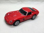 Miniatura de carrinho Ferrari 250 GTO da coleção dos postos Shell V-Power, escala 1:38