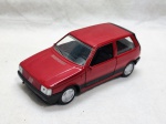 Miniatura de carrinho Fiat Uno, med. aproximadamente 11,5cm
