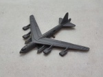 Miniatura de avião da Maisto, Boeing B-52, med. aproximadamente 12cm