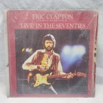 Disco de vinil Eric Clapton Live in the Seventies em bom estado de conservação