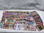 Lote de cartinhas antigas do yu-gi-oh