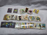 Lote de figurinhas do álbum Pokémon