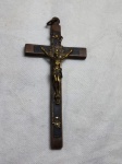Crucifixo em bronze medindo 14,5cm