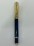 Caneta Tinteiro aparentemente sem marca, com tampa dourada e corpo em azul, ponta iridium germany, no estado das fotos