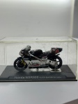 Miniatura Moto Honda NSR500 - Alex Barros (2001) , com tampa em acrílico, no estado das fotos