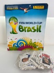 Álbum de Figurinhas Copa do Mundo (Brasil) 2014, álbum incompleto + saco com diversas figurinhas para serem coladas, no estado das fotos