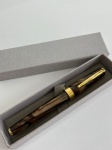 Belíssima Caneta Tinteiro sem marca aparente, nova em ótimo estado, precisando de cartuxo, no estado das fotos