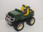 Jeep 4WD Big Western de Rádio Controle . Não acompanha o Controle , Funcionando conforme Video. . Tamanho: 15cm