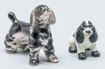 COLECIONISMO - Lote de cães em miniatura em porcelana, marcado na base. Med. 4 cm e 3 cm.