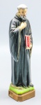 ARTE SACRA - São Bento em estuque policromado. Alt. 19 cm. Leves bicados.