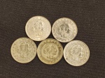 PRATA - LOTE DE 5 MOEDAS 2000 REIS - SÉRIE MOCINHA ANO 1924.MOEDAS MUITO BEM CONSERVADAS, PORÉM APRESENTAM PÁTINA DO TEMPO, VENDIDAS NO ESTADO DESCRITO. SE AINDA HOUVER DÚVIDAS, ESCLARECER ANTES DA DO LEILÃO.