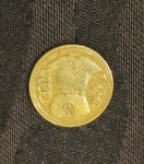 COLETINHO - MOEDA COMEMORATIVA BRASIL 500 REIS - 400 ANOS DA COLONIZAÇÃ0 - ANO 1932. TIRAGEM 34.000. COMO MOEDA COMEMORATIVA FOI PRODUZIDA PRINCIPALMENTE PARA COLECIONADORES.MOEDA MUITO MUITO BEM CONSERVADA, PODE APRESENTAR PÁTINA NATURAL DO TEMPO, COMO TAMBÉM EVENTUAIS MARCAS DE MANUSEIO HUMANO. ESSA MOEDA É AUTÊNTICA.TODOS OS ITENS CONSTANTES NESSE LEILÃO, SÃO VENDIDOS COMO DESCRITOS E MOSTRADOS NAS FOTOS. SE AINDA HOUVER DÚVIDAS, ESCLARECER ANTES DO LEILÃO.