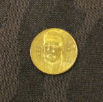 MOEDA DE 500 REIS, ANOS 1939 - MACHADO DE ASSIS, PEÇA ORIGINAL APRESENTANDO PÁTINA NATURAL DO TEMPO E EVENTUAIS MARCAS DE MANUSEIO HUMANO. TRATA-SE DE MOEDAS AUTÊNTICAS, PRESERVADAS EM SUAS CARACTERÍSTICAS ORIGINAIS. TODOS OS ITENS CONSTANTES NO CATÁLOGO DESSE LEILÃO, SÃO VENDIDOS COMO DESCRITOS E MOSTRADOS NAS FOTOS. CASO AINDA HAJA ALGUMA DÚVIDA, É IMPORTANTE ESCLARECER ANTES DO DIA DO LEILÃO.