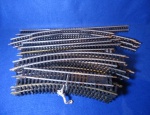 Ferromodelismo - Trilhos Escala HO - Lote com 28 peças contendo trilhos diversos, conexões e desvios - no estado, não testado (Ferromodelismo, Trenzinho, Brinquedo, Colecionismo, Ferrovias)