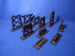 Ferromodelismo - Dormentes, elevações e colunas treliças, acessórios de pista lote com 11 peças - Playart Trens Elétricos - Escala HO - no estado, não testado, (Ferromodelismo, Trenzinho, Brinquedo, Colecionismo, Ferrovias)