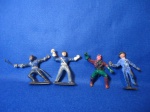 Bonecos GULLIVER - ZORRO - personagens de Zorro, lote com 4 itens `peças para restauro`- NO ESTADO, industr. Brasileira - plástico injetado (personagens de quadrinhos e cinema, colecionável, brinquedo)