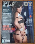 Revista PLAYBOY  Edição Especial 60 Anos Com destaque para Ana Paula Maciel e Mari Silvestre, além de matérias sobre Bob Marley na Jamaica, tecnologia & sexo, estilo masculino e entrevista com Gregorio Duvivier. Uma edição marcante que celebra seis décadas da revista do homem. Item valioso para colecionadores e fãs da cultura pop brasileira.