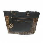 Bolsa de couro animal print em couro by Jorge Bischoff. 43 x 11, Alt. 29 cm.