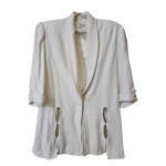 Blazer feminino Tam. G, na cor off white by  Carmem Steffens, manga 3/4, 97% poliéster.3% elastano, ombro 40, Com. 74 cm.