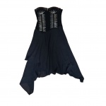 Vestido Tam. M. tomara que caia na cor preta em chiffon e corpete adornado com canutilhos prateados by Gags. Busto 38,  Com. 90 cm.