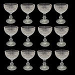 Onze taças para champagne em cristal bico de jaca, Alt. 13, Diam. 9 cm.