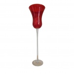 Grande taça em vidro na cor vermelha, haste e base translúcida,  77 x 22 cm.