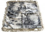 Capa de almofada em veludo estampado. Comprimento: 60cm Largura: 60cm