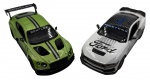 Colecionismo - Lote composto por dois carros, sendo um Bentley Continental GT3 e outro Ford Mustang Dark Horse, ano 2024 em metal com partes em material sintético. Fricção nas rodas. Pintura automotiva. As portas abrem. Escala 1:36