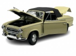 COLECIONISMO - Carro modelo Peugeot 403 Cabriolet, ano 1957. Feito em metal com detalhes em material sintético. Pintura automotiva e pneus de borracha. Abrem as portas, capô e mala. Fabricado pela WELLY. Escala 1:18  Altura: 8,5cm Comprimento: 25cm Largura: 9cm