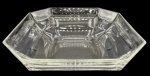 Centro de mesa em cristal translúcido italiano facetado. Altura: 10cm Comprimento: 33cm Largura: 33cm