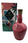 ROYAL SALUTE (EDIÇÃO LIMITADA) Whisky Royal Salute em edição limitada Miami Polo feita para celebrar a sofisticação, o charme e a beleza de Miami Criado pela renomada marca Royal Salute, este whisky premium é uma verdadeira obra-prima que combina tradição e inovação em cada gole. Notas de mel suave, frutas secas e especiarias são equilibradas por um toque levemente defumado. Teor alcoólico: 40% Garrafa lacrada: 700ml