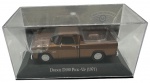 Colecionismo - Carro modelo Dodge D100 Pick-up, ano 1971,  em metal com detalhes em material sintético. Pintura automotiva. Coleção Carros inesquecíveis do Brasil. Companha expositor e caixa acrílica. Escala 1:43 Altura: 7cm Comprimento: 15,2cm Largura: 7,7cm
