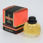 FLACON DE PARFUM, um (1) PARIS, Eau de Toilette, marca YVES SAINT LAURENT, capacidade 7,5 ml, na caixa e sem uso.