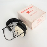 DIVERSOS, um (1) audio fone da marca AGENA, acondicionado na caixa original, usado, não testado e sem garantia, vide foto.