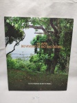 Livro "As aves do viveiro de rio das ostras" de Flavio Medeiros de Britto Pereira.